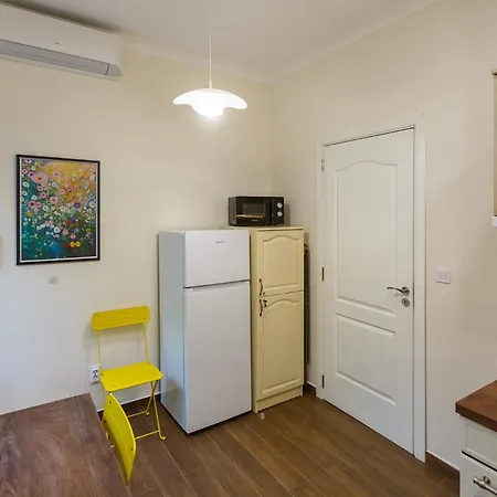 Gogh's Puzzle Apartmán